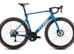 Bicicleta Cube Agree C:62 Pro 25
